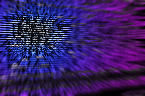 rose, blanc, noir, violet, bleu, scripts web textile, codes, codage, pirate, le piratage, html, programmeur, la programmation, scénario, script, code source, fermer, personne, modèle, plein cadre, La technologie, prise de vue en studio, mise au point sélective, arrière-plans, à l'intérieur, macro, abstrait, super gros-plan, art et Artisanat, la créativité, Technologie sans fil, la communication, lien, futuriste, 5K, CC0, domaine public, libre de droits
