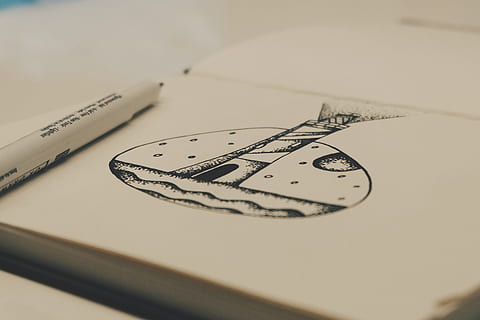 tegning, notesbog, kreativitet, design, papir, pen, blyant, Bemærk, ide, fyrtårn, inspiration, kunst, tæt på, ingen mennesker, indendørs, selektiv fokusering, fokus på forgrunden, bord, stilleben, skriveinstrument, Kunst og håndværk, høj vinkel visning, tegning - kunstprodukt, manden lavet, tekst, dyrefløj, menneskeskabt objekt, insekt, skitse, økonomi, 4K, CC0, offentligt domæne, royaltyfrie