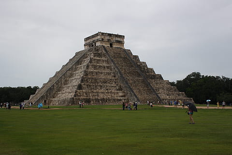 mexico, chichen itza, pyramids, monuments, group of people, sky, history, real people, travel destinations, large group of people, the past, architecture, nature, travel, tourism, crowd, built structure, ancient, pyramid, grass, men, tourist, ancient civilization, outdoors, archaeology, 4K, CC0, public domain, royalty free