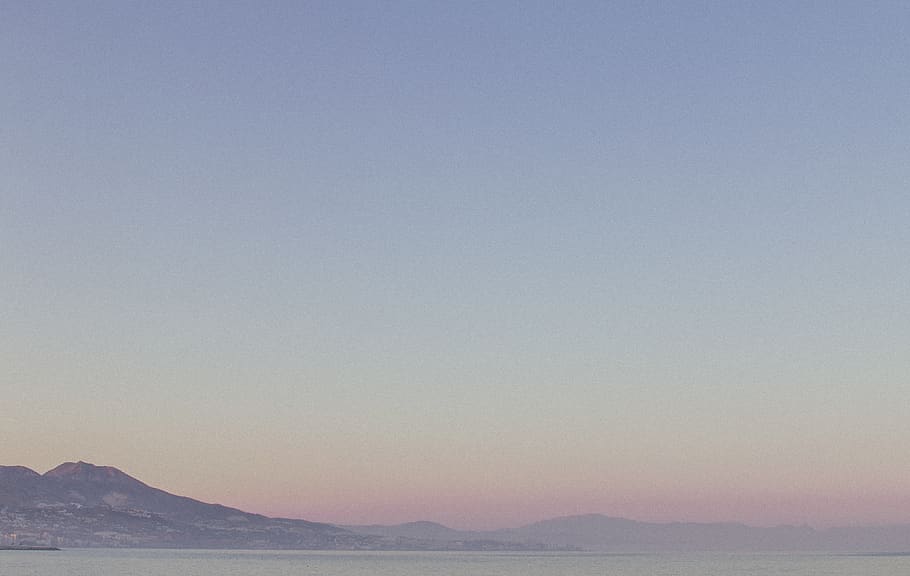 scenic, view, mountain range, beach, clear sky, dawn, environment, fog, mist, mountains, nature, ocean, photography, scenery, sea, seascape, sky, sunrise, sunset, scenics - nature, beauty in nature, water, mountain, tranquility, tranquil scene, no people, copy space, outdoors, land, landscape, travel destinations, travel, lagoon, 4K