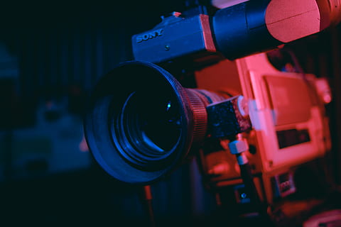 fotografi jarak dekat, kamera video, mengaburkan, kamera, merapatkan, kreatif, gelap, elektronik, peralatan, fokus, lensa, malam, optik, fotografi, teknologi, tema fotografi, industri film, kamera - peralatan fotografi, budaya seni dan hiburan, peralatan fotografi, lensa - alat optik, kamera video rumah, tidak ada orang, kamera televisi, industri, lensa - mata, film, fokus pada latar depan, peralatan penerangan, syuting, dalam ruangan, tembakan studio, kamera digital, dunia malam, video, 5K
