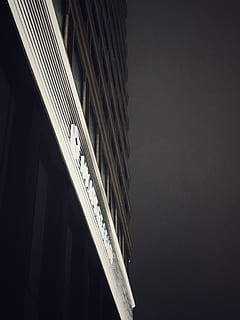 edificio, calle, arquitectura, estructura construida, vista de ángulo bajo, copia espacio, exterior del edificio, nadie, cielo, cielo limpio, ciudad, naturaleza, edificio de oficinas exterior, oscuro, al aire libre, oficina, moderno, día, rascacielos, negocio, 1080P, CC0, dominio público, libre de derechos