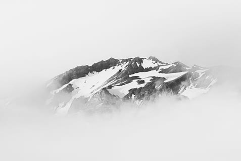 bjerg, dækket, sne, Sky, mount, vulkan, landskab, tåge, sort hvid, minimal, natur, russium, sort og hvid, tåget, tåget bjerg, bjergtop, vinter, is, scenics, udendørs, bakke, rock-objekt, hvid, koldtemperatur, skønhed i naturen, vandring, gletscher, himmel, ingen mennesker, bjergkæde, Frosset, rejse, ekstremt terræn, 4K, CC0, offentligt domæne, royaltyfrie