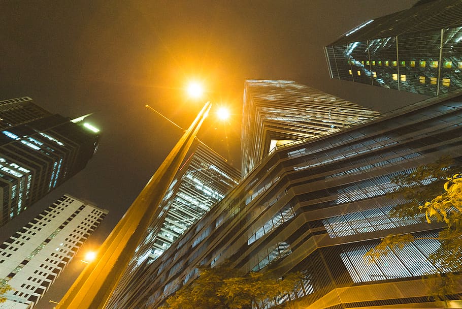 architektura, slabé světlo, geometrie, geometrický, symetrie, pravidlo třetiny, světla, budova, bgc, pouliční fotografie, sony alfa, a7sii, zeiss, batis, světlice, umění, fotky, portrét, ulicích, město, stavba, exteriér budovy, svítí, kancelářská budova exteriér, mrakodrap, nebe, vysoká - vysoká, noc, podnikání, průmysl, městský život, nízký úhel pohledu, moderní, rezidenční čtvrti, nikdo, panoráma města, Příroda, venku, odlesk objektivu, finanční okres, slitina, ocel, 4K