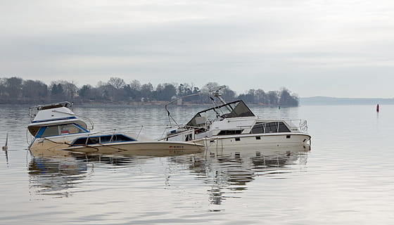 malý, lodí, poškozen, potopil, susquehanna řeka, bouřka., malá loď, obrázky lodí, řeka obrázky, voda, škody způsobené bouří, loď, plavidlo, přeprava, námořní plavidlo, způsob dopravy, nebe, Příroda, jezero, nikdo, den, nábřeží, odraz, kotvící, mrak - nebe, krása v přírodě, venku, klid, klidné scény, nehody a katastrofy, potopení, 2K, CC0, veřejná doména, bez autorských práv