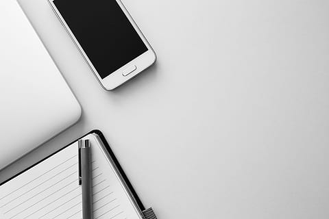 smartphone, mobile, notebook, notepad, pen, laptop, computer, technology, objects, black and white, business, wireless technology, copy space, communication, smart phone, connection, indoors, no people, mobile phone, portable information device, studio shot, directly above, close-up, white background, high angle view, screen, white color, still life, modern, two objects, blank, silver colored, 5K, CC0, public domain, royalty free
