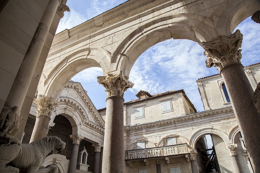 croatia, split, roman, columns, europe, ruins, old, ancient, european, travel, architecture, low angle view, built structure, building exterior, arch, the past, history, architectural column, sky, travel destinations, building, day, city, nature, cloud - sky, window, religion, place of worship, no people, outdoors, 5K