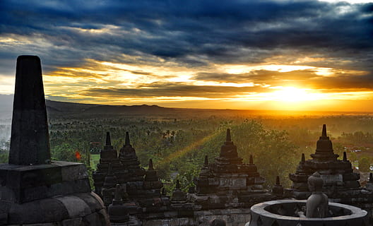 Indonesien, Java, Landschaft, borobudur, Natur, Ausflug, Tempel, Asien, Religion, die Architektur, Sonnenaufgang, Monument, Historiker, Himmel, Glauben, Spiritualität, gebaute Struktur, Sonnenuntergang, Anbetungsstätte, Reiseziele, wolke - himmel, Gebäudehülle, Gebäude, Geschichte, keine Leute, Reise, die Vergangenheit, uralt, alte Zivilisation, Sonne, 2K, CC0, gemeinfrei, lizenzfrei