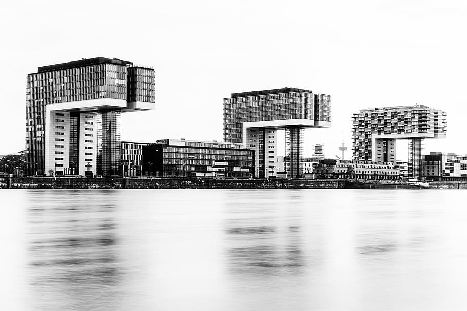 Alemanya, Köln, kranhaus, riu, nou, exposició llarga, casa de grua, Colònia, Rin, exterior de l'edifici, arquitectura, estructura construïda, aigua, davant del mar, ciutat, edifici, cel, cap gent, reflexió, cel clar, naturalesa, dia, a l'aire lliure, exterior d’edifici d’oficines, oficina, gratacels, barri residencial, paisatge urbà, apartament, 5K