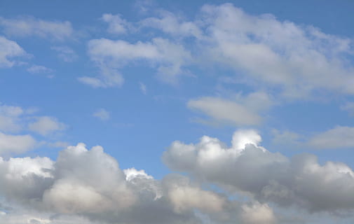 , atmosphère, Contexte, belle, bleu, ciel bleu, brillant, climat, nuage, cloudscape, nuageux, copie, journée, lumière du jour, Profond, environnement, laineux, duveteux, crépuscule, paradis, horizontal, lumière, beaucoup, météorologie, humidité, la nature, ouvrir, en plein air, couvert, paix, photo, bouffi, ciel, nuage - ciel, beauté dans la nature, paysages - nature, tranquillité, arrière-plans, personne, faible angle de vue, couleur blanche, scène tranquille, idyllique, douceur, 4K, CC0, domaine public, libre de droits