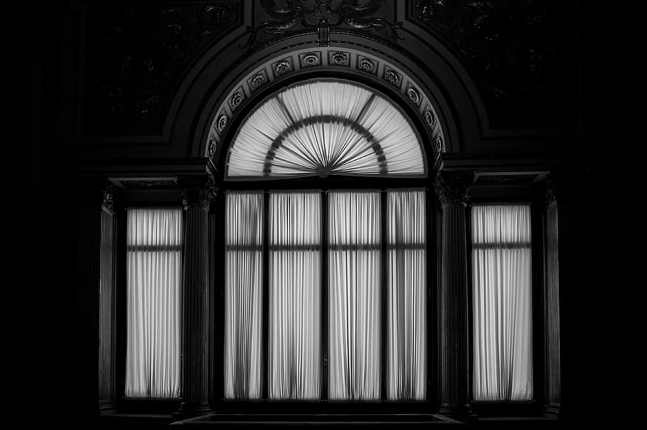 finestra, retroilluminato, tendaggio, contrasto, monocromatico, bianco e nero, arco, silhouette, in casa, architettura, nessuno, struttura costruita, Entrata, buio, giorno, modello, chiuso, costruzione, porta, il passato, design, storia, religione, vecchio, natura, ornato, 4K