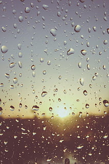 ancora, elementi, cose, finestra, bicchiere, umido, acqua, goccioline, condensare, Alba, tramonto, vista, far cadere, bagnato, pioggia, fotogramma intero, vetro - materiale, trasparente, avvicinamento, nessuno, sfondi, natura, cielo, in casa, goccia di pioggia, concentrarsi sulle conoscenze acquisite, stagione piovosa, purezza, 2K, CC0, dominio pubblico, privo di copyright