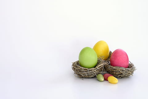 nest, easter eggs, various, easter, egg, eggs, food, studio shot, food and drink, copy space, multi colored, fruit, group of objects, easter egg, holiday, healthy eating, indoors, celebration, still life, white background, no people, freshness, citrus fruit, lemon, 4K