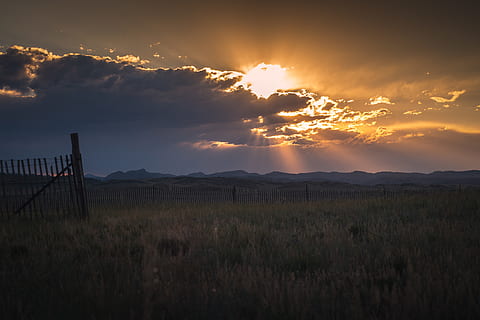 sun, sunset, sky, lightrays, sunrays, country, colorado, cloud - sky, beauty in nature, tranquility, scenics - nature, tranquil scene, land, environment, field, grass, nature, landscape, non-urban scene, fence, barrier, idyllic, boundary, no people, outdoors, wooden post, 5K, CC0, public domain, royalty free
