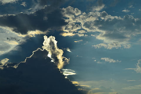 grå, skyer, blå, himmel, overskyet, mørk, dagslys, lys, storm, sol, sky - himmel, skønhed i naturen, scenics - natur, ro, natur, ingen mennesker, lav vinkel visning, rolig scene, sollys, idyllisk, udendørs, dramatisk himmel, cloudscape, miljø, dag, solnedgang, baggrunde, meteorologi, 5K, CC0, offentligt domæne, royaltyfrie