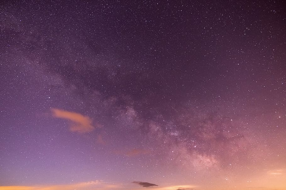 lilla, hvid, stjerner, astronomi, skyer, mørk, aften, landskab, Moder Natur, nat, naturskøn, himmel, stjerneklar, stjernehimmel, stjerne - rum, plads, galakse, scenics - natur, skønhed i naturen, natur, ingen mennesker, ro, Mælkevejen, lav vinkel visning, stjerne felt, rolig scene, stjerne, udendørs, baggrunde, fuld ramme, idyllisk, 5K