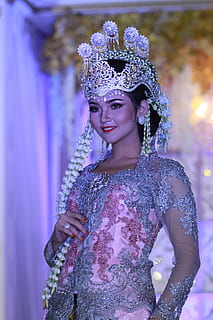 java, wedding, traditional, asia, ethnic, indonesia, people, female, indonesian, young, girl, woman, tourism, married, portrait, flower, celebration, love, adult, romantic, marriage, male, yogyakarta, smiling, women, traditional clothing, one person, real people, young adult, young women, clothing, looking at camera, beautiful woman, standing, happiness, lifestyles, front view, beauty, emotion, leisure activity, 2K, CC0, public domain, royalty free