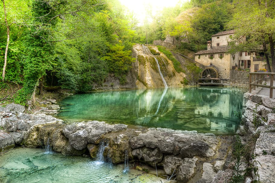 molí, cascada, aigua, muntanya, cova, roda, energia, hdr, escènic, bosc, edifici, arquitectura, històric, naturalesa, vell, pedra, paisatge, història, corrent, natural, cel, llac, Itàlia, arbre, planta, estructura construïda, dia, sòlid, bellesa a la natura, rock, cap gent, reflexió, rock - object, exterior de l'edifici, tranquil·litat, escenics - natura, a l'aire lliure, aigua que flueix, 5K