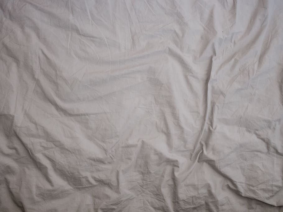 material textil alb, necălcat, pat, lenjerie, textil, foaie, texturată, zbârcit, fundaluri, model, cadru complet, hârtie, nici o persoana, dormitor, în interior, zdrobit, mobila, material, stare brută, abstract, gri, suprafață, texturat efect, 4K