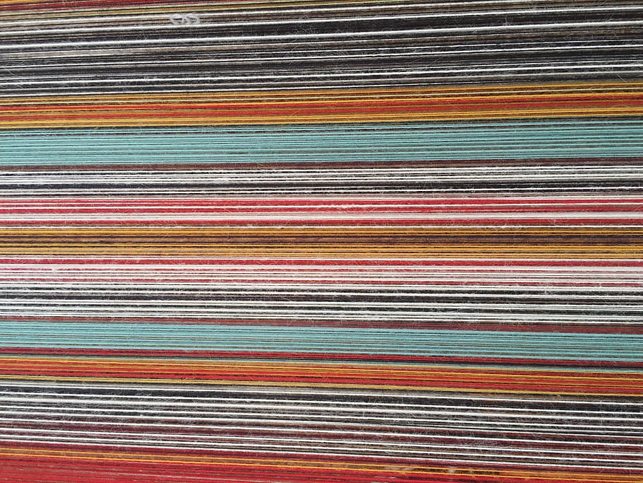 perú, color, textura, patró, cultura, marc complet, fons, primer pla, cap gent, multicolor, ordre, vermell, a l'interior, en fila, ratlles, repetició, gris, cultura i entreteniment artístic, elecció, blau, material de fusta, metall, funció de construcció de parets, color plata, 2K