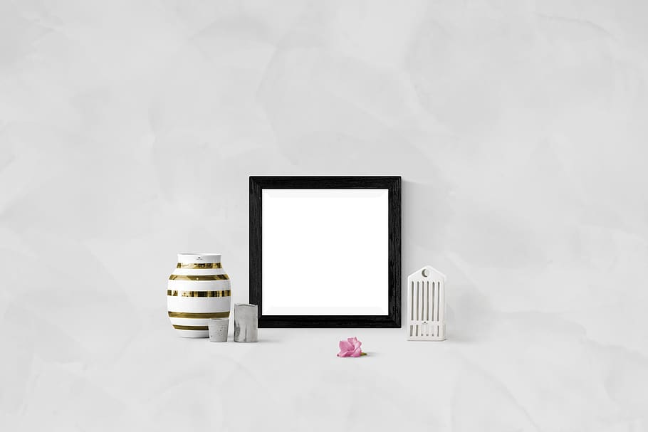 pòster, paret, maqueta, marc, interior, plantilla, en blanc, imatge, estoc, burla, tela, galeria, còpia espai, cap gent, Color blanc, a l'interior, tecnologia, taula, natura morta, tir de l'estudi, naturalesa, connexió, funció de construcció de parets, menjar i beguda, flor, pantalla, modern, dia, fons blanc, bellesa a la natura, 5K