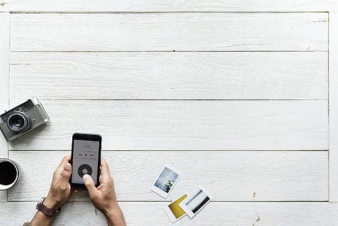 flat, lay, photography, person, holding, android smartphone, camera, flat lay, flatlay, hand, hands, mockup, music, phone, polaroid, smartphone, table, technology, wood, wireless technology, communication, human hand, portable information device, smart phone, human body part, one person, connection, mobile phone, wood - material, photography themes, indoors, directly above, telephone, business, digital camera, 2K, CC0, public domain, royalty free