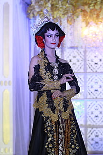 java, wedding, traditional, asia, ethnic, indonesia, people, female, indonesian, young, girl, woman, tourism, married, portrait, flower, celebration, love, adult, romantic, marriage, male, yogyakarta, one person, clothing, costume, women, beauty, fashion, indoors, beautiful woman, real people, lifestyles, standing, young adult, young women, leisure activity, looking at camera, event, festival, 2K, CC0, public domain, royalty free