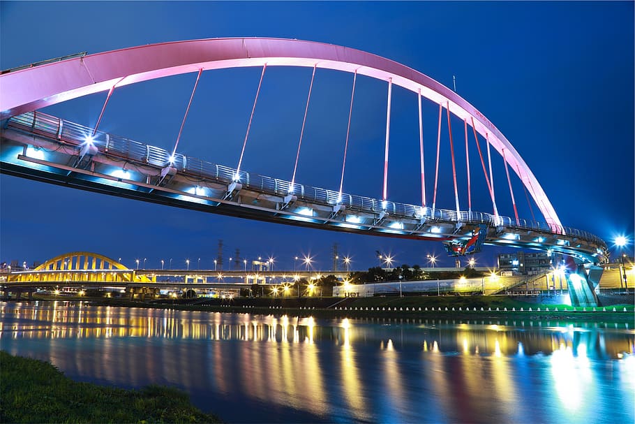 bro, arkitektur, nat, aften, mørk, lys, vand, bygget struktur, bro - menneskeskabt struktur, bygning udvendig, by, himmel, forbindelse, transportmidler, belyst, rejsemål, natur, afspejling, ingen mennesker, skumring, rejse, bybilledet, udendørs, moderne, kontorbygning udvendig, regering, skyskraber, 1080P