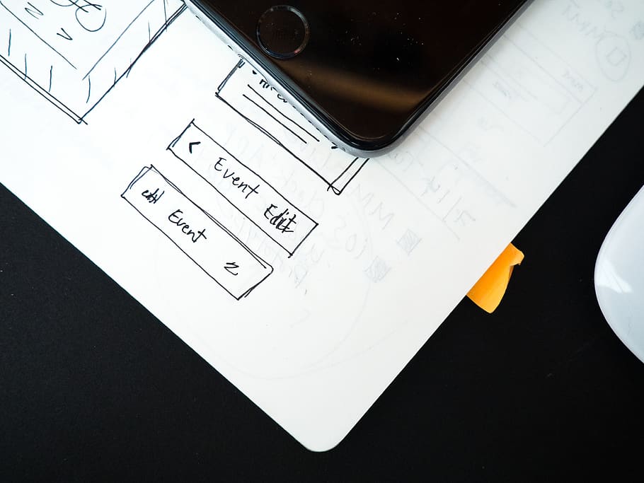 mòbil, telèfon, pantalla tàctil, electrònica, tecnologia, treballar, escriptori, paper, oficina, negocis, vista d’angle alt, a l'interior, cap gent, natura morta, nombre, primer pla, document, taula, planificació, dibuix - producte artístic, model, pla, instrument de mesura, precisió, comunicació, art i artesania, diagrama, paperassa, fons negre, 4K