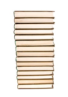 libri, libro, bianca, pila, molti, apprendimento, scuola, leggere, sfondo bianco, ritagliare, girato in studio, in casa, pubblicazione, grande gruppo di oggetti, carta, nessuno, copia spazio, Colore bianco, bloc notes, formazione scolastica, di fila, vuoto, documento, attività commerciale, singolo oggetto, forniture per ufficio, ordine, libro con copertina rigida, 4K, CC0, dominio pubblico, privo di copyright