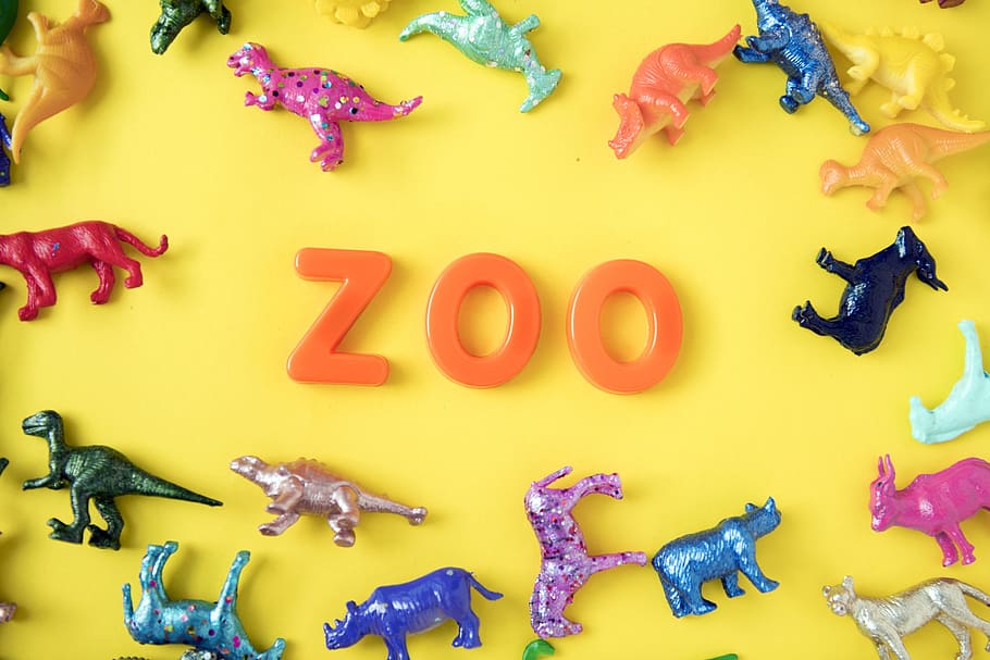 antic, animals, assortit, assortiment, fons, infància, nens, primer pla, col · lecció, color, colorit, dinosaure, diversitat, elefant, entreteniment, extingit, figura, figureta, diversió, feliç, hipopòtam, cavall, aïllat, jungla, juràssic, lleó, mamífers, mixt, model, objecte, patró, plàstic, potent, prehistòrica, safari, textura, tigre, joguina, diversos, fons de pantalla, paraula, fons groc, zoo, groc, a l'interior, text, tir de l'estudi, fons de colors, elecció, cap gent, vista d’angle alt, variació, gran grup d'objectes, guió occidental, multicolor, natura morta, comunicació, carta, educació, lletra majúscula, 1080P