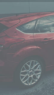 rosso, hatchback, parcheggiata., auto, modo di trasporto, mezzi di trasporto, veicolo a motore, veicolo terrestre, ruota, nessuno, stazionario, giorno, all'aperto, pneumatico, modello, parte del veicolo, in stile retrò, abbandonato, città, metallo, vista dall'alto, box auto, 1080P, CC0, dominio pubblico, privo di copyright