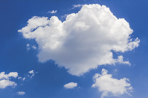 nor, nori, cer, cer albastru, nor - cer, frumusețe în natură, scenice - natura, albastru, liniște, natură, culoare alba, vedere unghiulară joasă, fundaluri, o scenă liniștită, nici o persoana, Cloudscape, idilic, zi, pufos, în aer liber, lumina soarelui, mediu inconjurator, moliciune, meteorologie, 5K, CC0, domeniu public, fără drepturi de autor