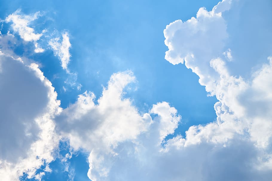 Sky, blå, himmel, skyer, natur, sommer, sol, landskab, morgen, atmosfære, ilt, smuk, forår, baggrund, struktur, mønster, blød, høj, sky - himmel, hvid farve, cloudscape, skønhed i naturen, baggrunde, scenics - natur, miljø, sollys, fluffy, ro, vind, idyllisk, ingen mennesker, rolig scene, udendørs, meteorologi, ren, klima, lyse, blødhed, 5K