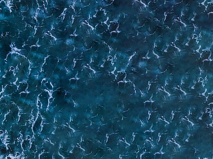 mar ondulant, textura, patró, fons, blau, aigua, oceà, mar, riu, ciutat, aigua neta, Costa, fotografia d'estoc, hd background, rentat blanc, splash, cruixent, aigua blava, aigua blanca, aèria, vista aèria, resum, material, teló de fons, naturalesa, brillant, efecte texturat, primer pla, cap gent, nivell superficial, 4K, CC0, domini públic, lliure de regalies
