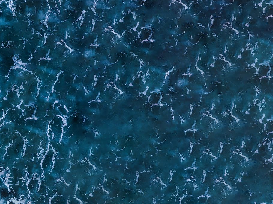mar ondulant, textura, patró, fons, blau, aigua, oceà, mar, riu, ciutat, aigua neta, Costa, fotografia d'estoc, hd background, rentat blanc, splash, cruixent, aigua blava, aigua blanca, aèria, vista aèria, resum, material, teló de fons, naturalesa, brillant, efecte texturat, primer pla, cap gent, nivell superficial, 4K