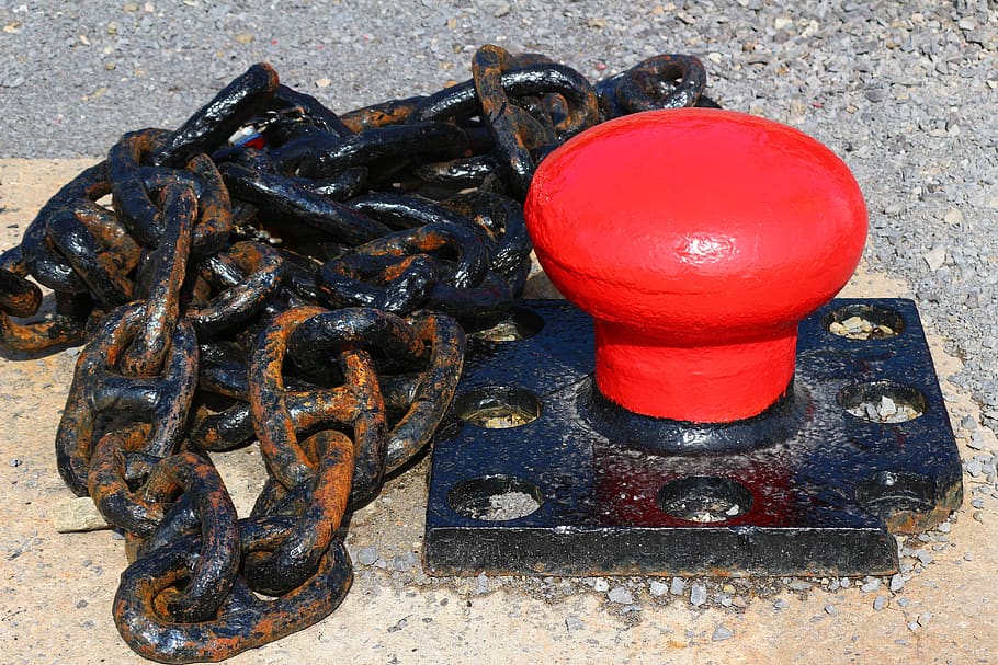 fortøjning, snor, rød, fortøjet, hav, Havn, jern, stål, maritim, marine, mole, høj vinkel visning, metal, ingen mennesker, dag, tæt på, sort farve, lænke, indendørs, rusten, dyr, sikkerhed, ulykker og katastrofer, beskyttelse, bord, dyre temaer, stilleben, murbygningsfunktion, 5K
