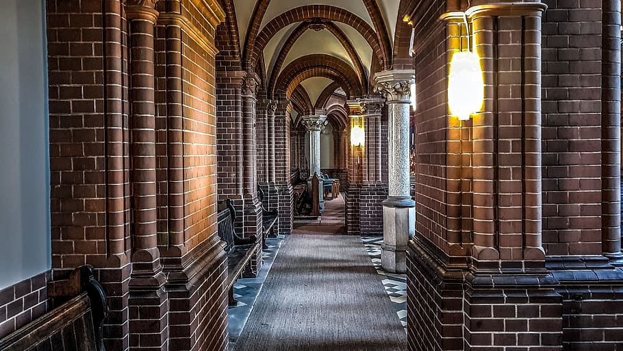 entro, architettura, vecchio, arco, colonnare, pietra, costruzione, struttura costruita, in casa, direzione, religione, giorno, uomini, la strada davanti, luce del sole, gruppo di persone, adulto, spiritualità, destinazioni di viaggio, persone accessorie, prospettiva decrescente, persone, colonna architettonica, mattone, 4K