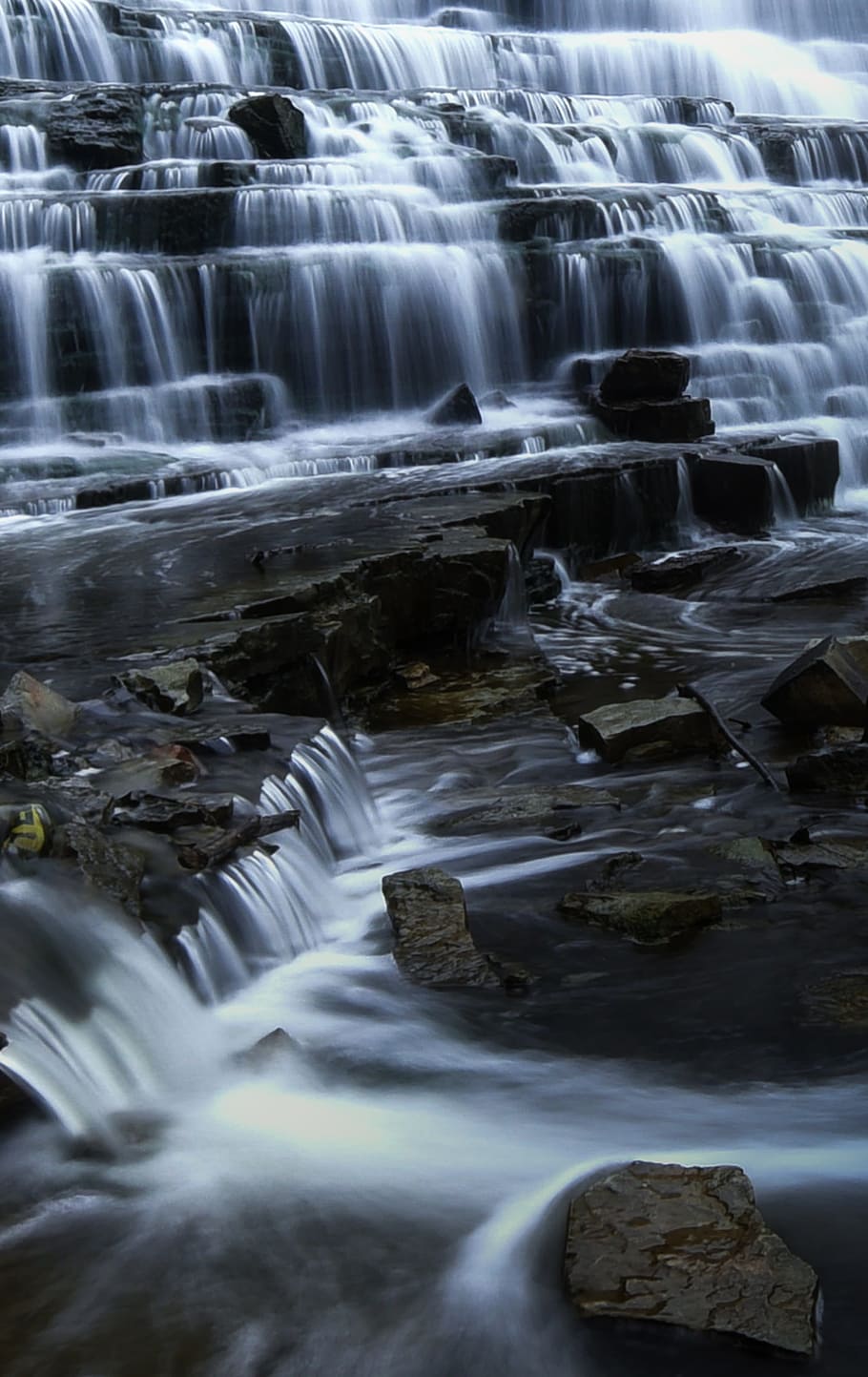 Wasserfälle, verwischen, Nahansicht, Umgebung, fließen, h2o, Landschaft, Langzeitbelichtung, Bewegung, Natur, draußen, Fluss, Felsen, szenisch, Zeitraffer, Wasser, nass, fließendes Wasser, Bewegungsunschärfe, Szenen - Natur, Schönheit in der Natur, keine Leute, Wasserfall, Rock, solide, fließend, Rock - Objekt, Tag, Sport, fallendes Wasser, Kraft in der Natur, Reinheit, 2K