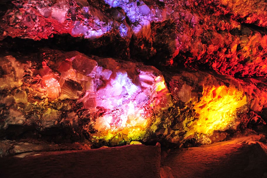 cavernes de llarg recorregut, cap gent, rock, rock - object, sòlid, multicolor, naturalesa, bellesa a la natura, vermell, a l'aire lliure, geologia, cremant, il·luminat, foc - fenomen natural, textura, calor - temperatura, foc, fons, primer pla, brillant, marc complet, poder a la natura, 5K
