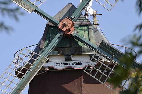 mill, wing, windmill, sky, architecture, building, historically, grind, old, flour mill, built structure, low angle view, building exterior, day, nature, no people, fuel and power generation, renewable energy, environmental conservation, metal, alternative energy, outdoors, wind turbine, wind power, traditional windmill, turbine, communication, 4K, CC0, public domain, royalty free