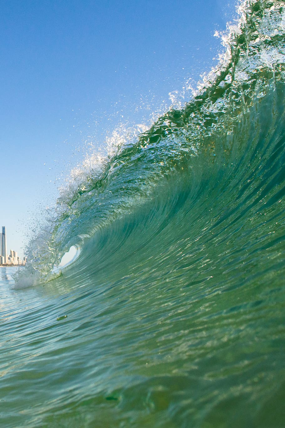 Australia, Broad, surf, bølge, Strand, Gullkysten, vann, hav, bevegelse, natur, himmel, makt, blå, kraft i naturen, dag, vannkanten, skjønnhet i naturen, ingen folk, utendørs, sport, grønn farge, klar himmel, sprut, 5K