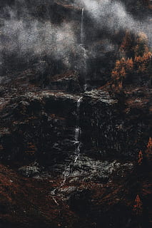 muntanya grisa, penya-segats, la llum del dia, medi ambient, flux, que flueix, geologia, paisatge, exposició llarga, muntanya, muntanyes, naturalesa, fotografia de natura, fons de pantalla de la natura, a l'aire lliure, roques, escènic, lapse de temps, arbres, aigua, cascades, rock, arbre, cap gent, rock - object, bellesa a la natura, moviment, sòlid, escenics - natura, dia, tranquil·litat, formació de roca, aspre, terra, cascada, fons, textura, poder a la natura, formació, aigua que flueix, 5K, CC0, domini públic, lliure de regalies