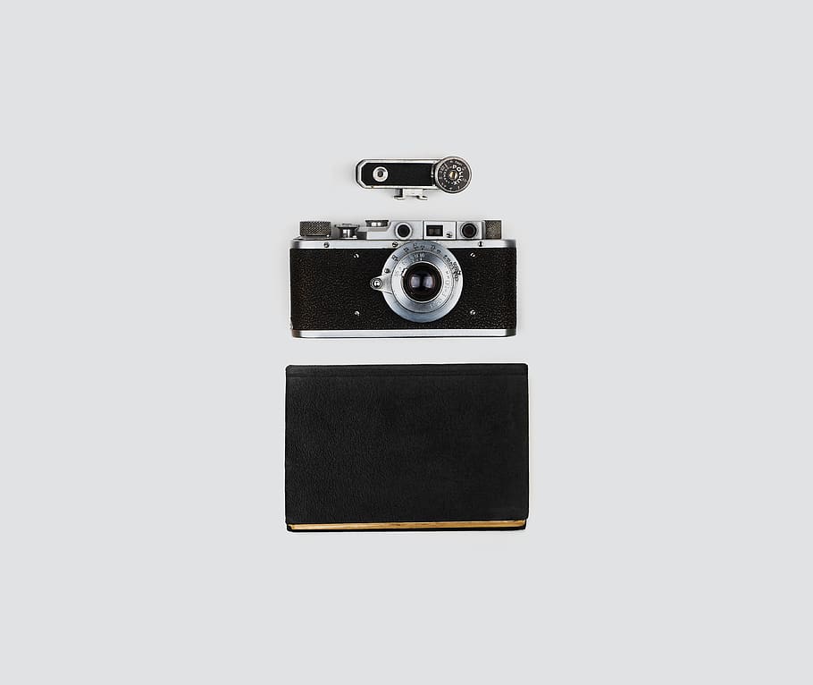càmera negra, electrònica, càmera digital, 1940, 1930s, alimentat, leica, coixinet, nota, telèfons, llibre, càmera, càmera de vídeo, càmera web, lent de la càmera, estèreo, maquinari, hub, projector, pantalla, tecnologia, càmera - equip fotogràfic, tir de l'estudi, temes de fotografia, a l'interior, tallar, còpia espai, estil retro, cap gent, fons blanc, sol objecte, equipament, primer pla, equip fotogràfic, color negre, natura morta, analògic, música, directament a sobre, 4K