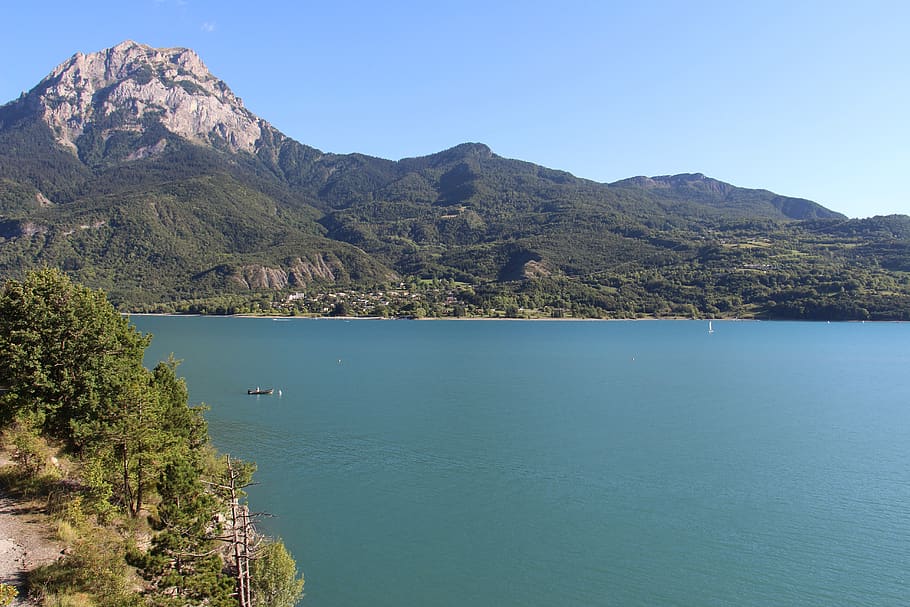 landskab, Briancon, bjerg, vand, scenics - natur, skønhed i naturen, rolig scene, ro, plante, bjergkæde, træ, sø, natur, blå, himmel, ingen mennesker, ikke-urbane scene, dag, idyllisk, skyfri himmel, jord, udendørs, turkisfarvet, 5K