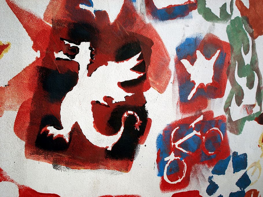 Straßenkunst, Graffito, Farbe, Kunst und Handwerk, Graffiti, rot, Wandbau - Funktion, Kreativität, Nahansicht, keine Leute, die Architektur, Muster, mehrfarbig, gebaute Struktur, Tag, Vollbild, Darstellung, Wandgemälde, weiße Farbe, Wand, gemälde, 1080P