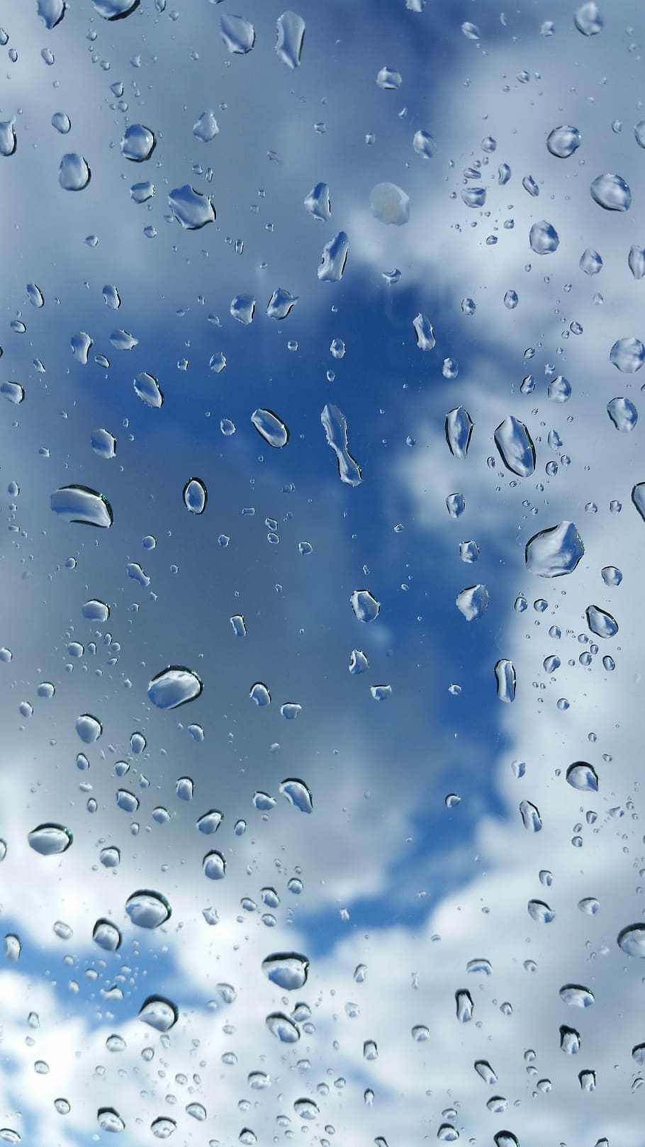 fons, cel, parabrisa, gotes de pluja, núvol, fantasia, encantador, textura, vidre, blau, aigua, humit, tirar, pluja, cap gent, marc complet, vidre - material, finestra, transparent, naturalesa, primer pla, dia, gota de pluja, temporada de pluges, a l'interior, puresa, 5K