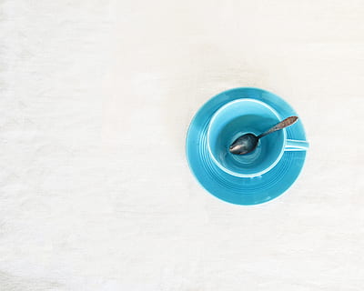 bead, accessories, cup, empty, white space, vintage, united states, florida, saucer, spoon, mug, teacup, blue, dishes, flatlay, flat lay, aqua, turquoise, white background, background, directly above, no people, indoors, high angle view, still life, two objects, copy space, geometric shape, close-up, studio shot, circle, motion, white color, spinning, table, container, technology, 2K, CC0, public domain, royalty free