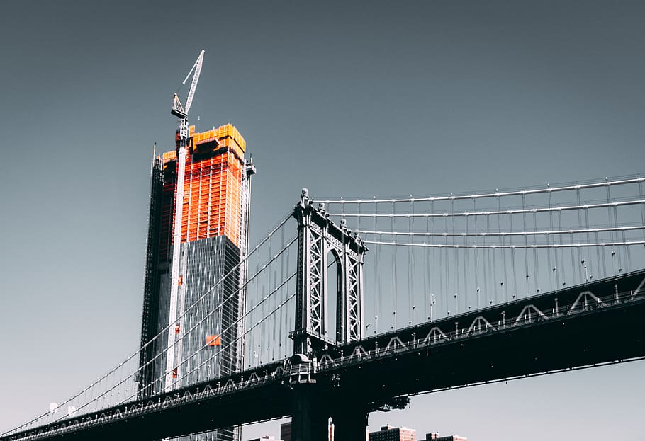 pont d’acer, arquitectura, pont, edifici, ciutat, connexió, infraestructura, Manhattan, new york, nova York, Pont en suspensió, EUA, estructura construïda, cel, pont - estructura feta per l'home, vista d’angle baix, naturalesa, cap gent, transport, exterior de l'edifici, torre, destinacions de viatge, a l'aire lliure, alta - alta, cel clar, exterior d’edifici d’oficines, gratacels, 5K