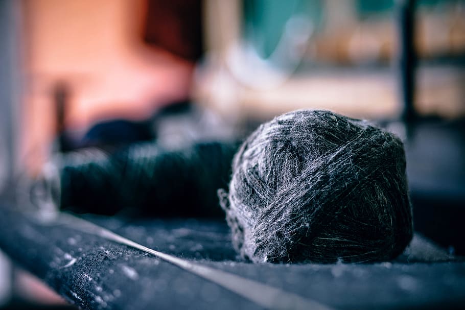 yarn, thread, sew, clothing, tie, blur, selective focus, indoors, close-up, focus on foreground, wool, textile, no people, art and craft, ball of wool, day, domestic life, material, craft, cleaning, skill, industry, 5K